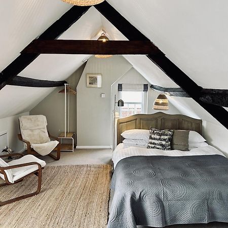 Bridport Town Centre Flat Leilighet Eksteriør bilde